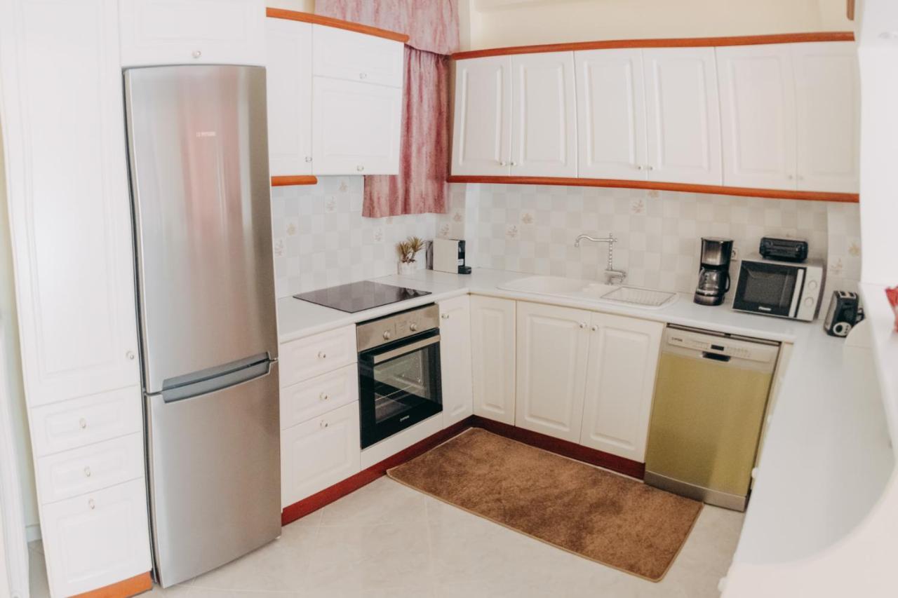 Best House, Psila Alonia Square Luxury, Patra Buitenkant foto